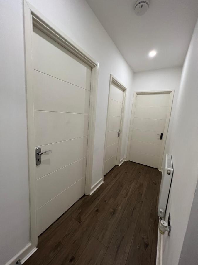 3Bed Flat 3Wc And Great Location Near Excel City Airport O2 And Canning Town Station Villa Londra Esterno foto