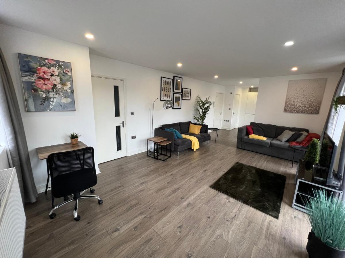 3Bed Flat 3Wc And Great Location Near Excel City Airport O2 And Canning Town Station Villa Londra Esterno foto
