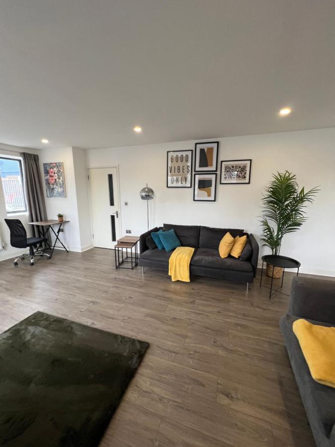 3Bed Flat 3Wc And Great Location Near Excel City Airport O2 And Canning Town Station Villa Londra Esterno foto