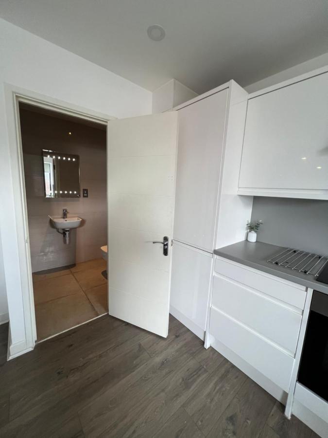 3Bed Flat 3Wc And Great Location Near Excel City Airport O2 And Canning Town Station Villa Londra Esterno foto