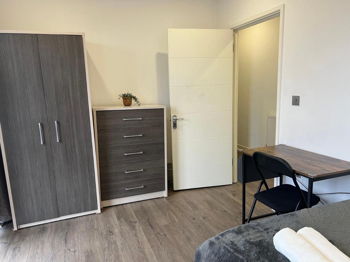 3Bed Flat 3Wc And Great Location Near Excel City Airport O2 And Canning Town Station Villa Londra Esterno foto