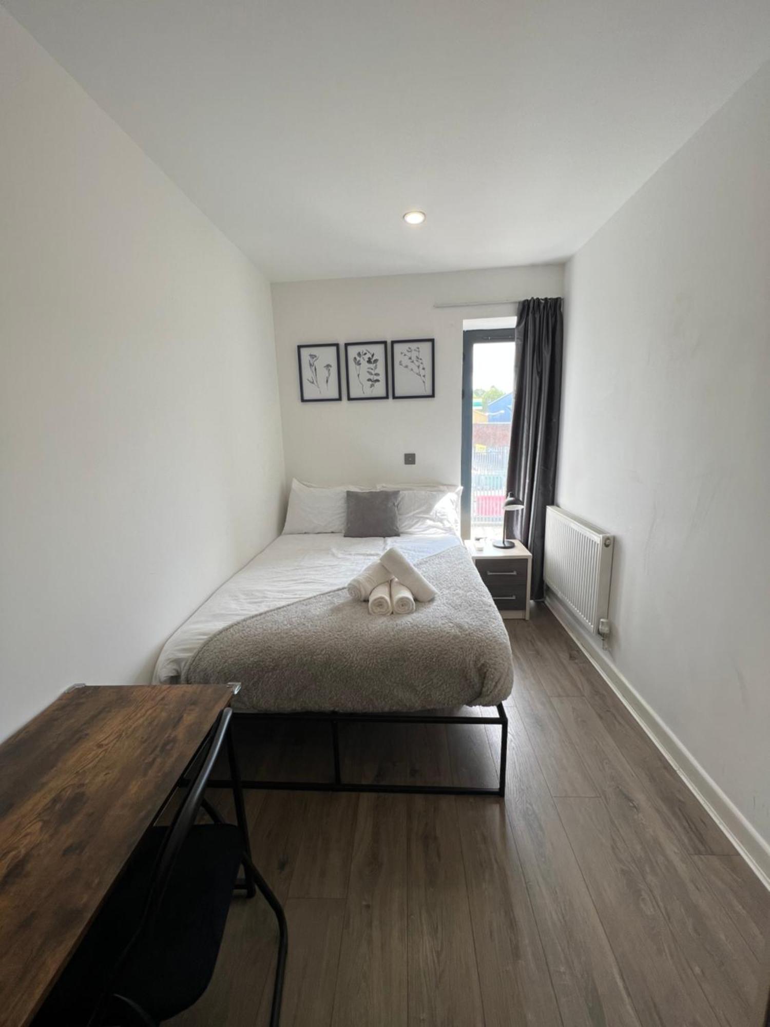 3Bed Flat 3Wc And Great Location Near Excel City Airport O2 And Canning Town Station Villa Londra Esterno foto
